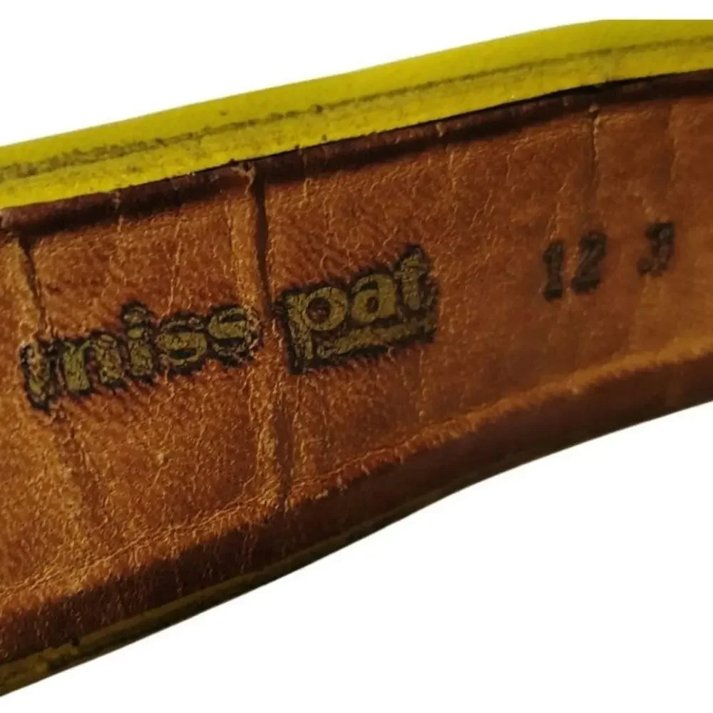1950s Wide Yellow Leather Waist Cinching Belt Size Small Vintage Miss Pat